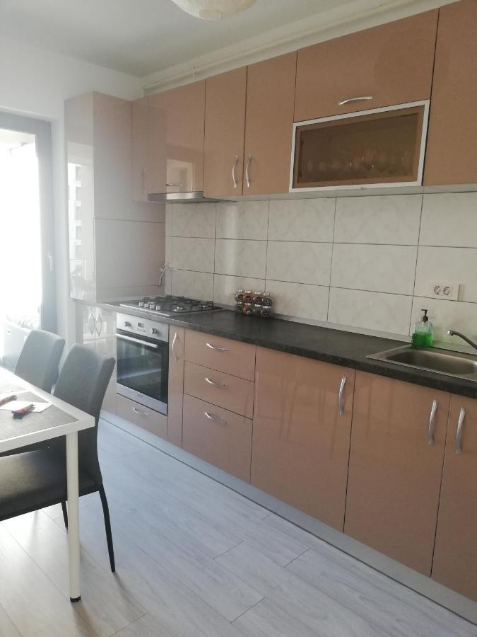 Marlen'S Apartment بوخارست المظهر الخارجي الصورة