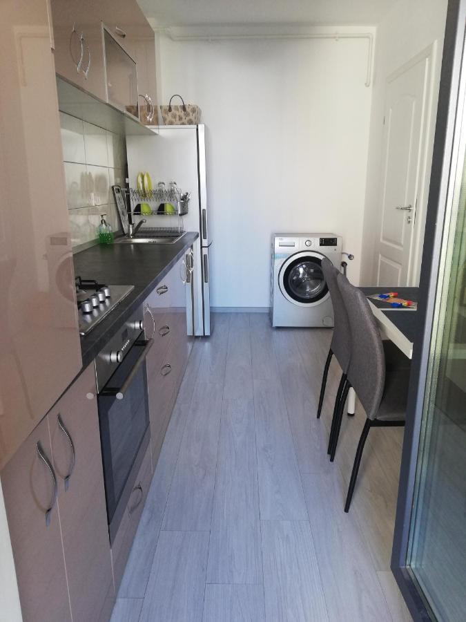 Marlen'S Apartment بوخارست المظهر الخارجي الصورة