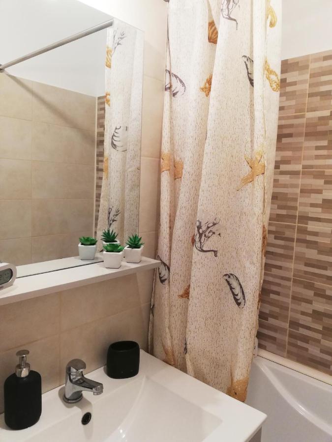 Marlen'S Apartment بوخارست المظهر الخارجي الصورة
